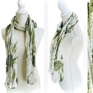 SOLD✨EILEEN FISHER | OS | 72” Silk Cotton Olive Shibori Tie Dye Rare Scarf